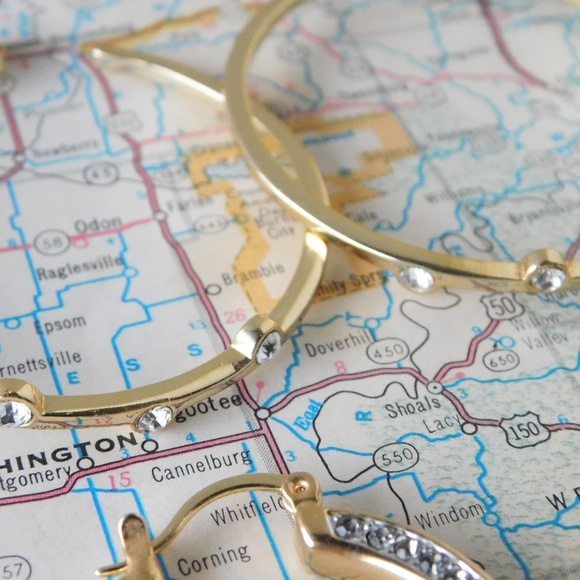 Two pairs of AKKAD gold toned hoop earrings - Picture 2 of 6